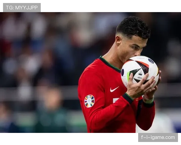 C罗角色引热议，传奇地位面临新考验