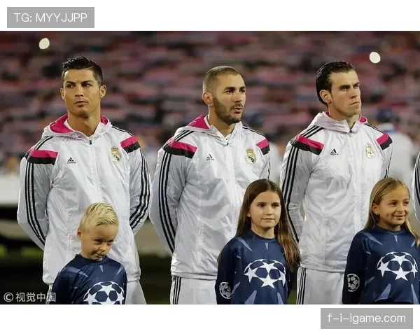 C罗与本泽马队内核心角色的战术适配差异何在