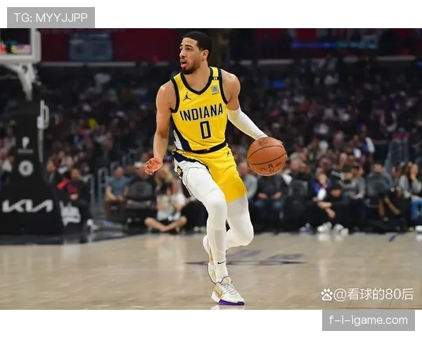 霍勒迪无球跑位提升球队防守强度明显优于季后赛首轮表现